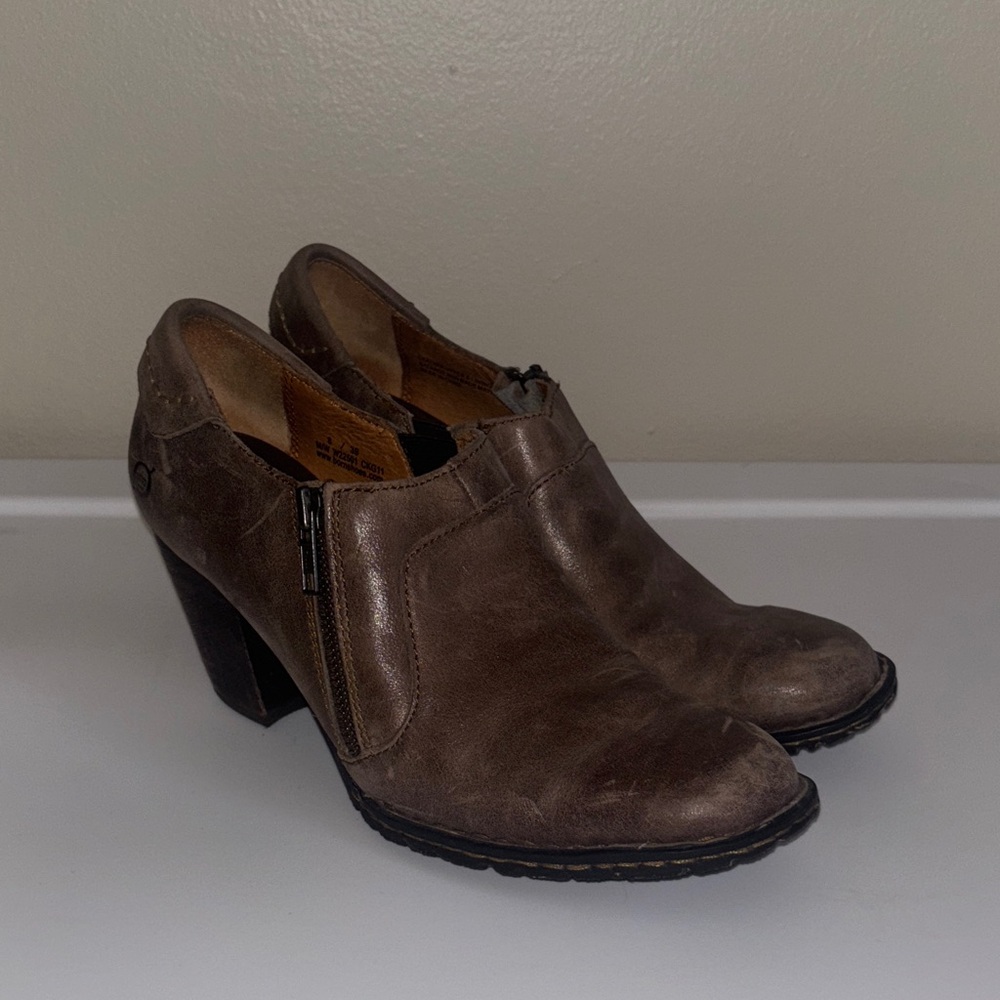 Born Brown Leather Women's Shoes